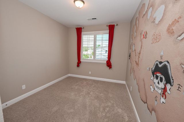 1645 E Benvenuto Drive, Fresno, CA 93730