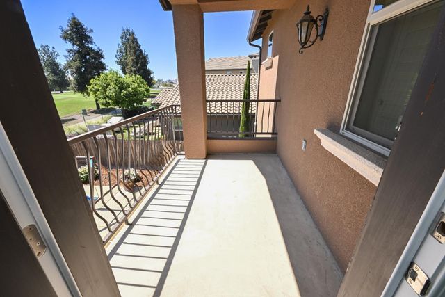 1645 E Benvenuto Drive, Fresno, CA 93730