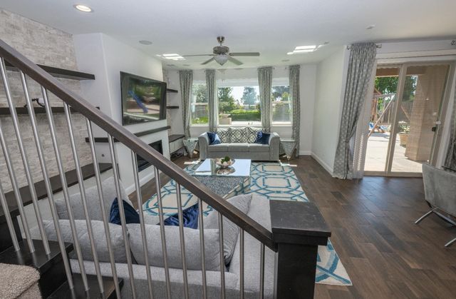 1645 E Benvenuto Drive, Fresno, CA 93730