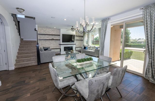 1645 E Benvenuto Drive, Fresno, CA 93730