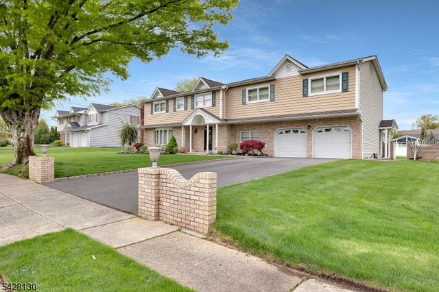 184 Stonehenge Ter, Clark Twp., NJ 07066