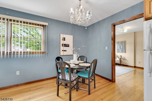 184 Stonehenge Ter, Clark Twp., NJ 07066