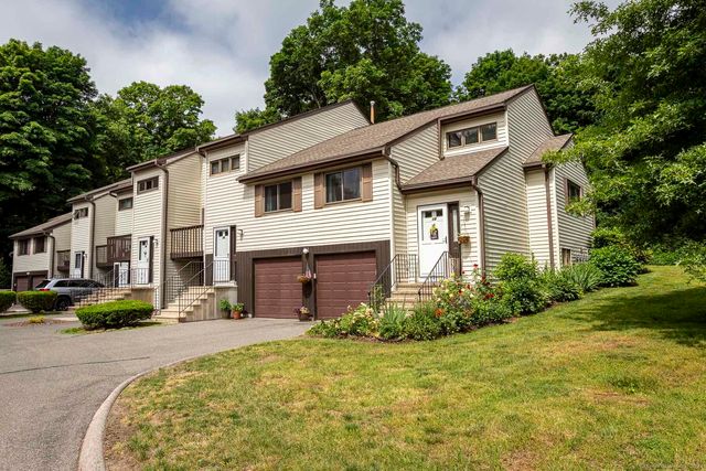 1 Oak Forest Drive 5, Manchester, CT 06042