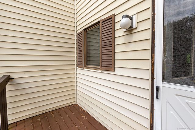 1 Oak Forest Drive 5, Manchester, CT 06042