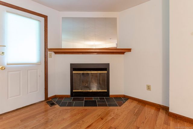 1 Oak Forest Drive 5, Manchester, CT 06042