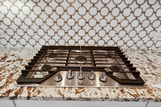 3330 RIZZOLI AVE, San Antonio, TX 78261