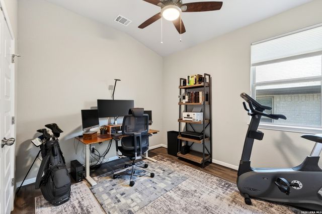 3330 RIZZOLI AVE, San Antonio, TX 78261