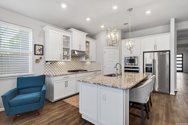 3330 RIZZOLI AVE, San Antonio, TX 78261