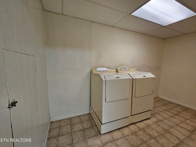 240 W Rockwood Ferry Rd, Ten Mile, TN 37880