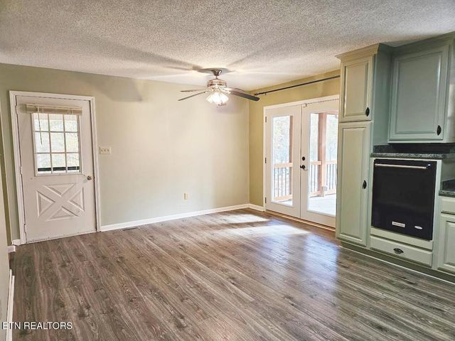 240 W Rockwood Ferry Rd, Ten Mile, TN 37880