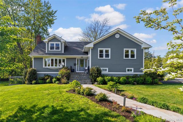 8 Rugby Road, New Rochelle, NY 10804
