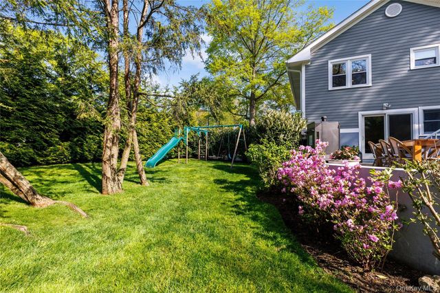 8 Rugby Road, New Rochelle, NY 10804