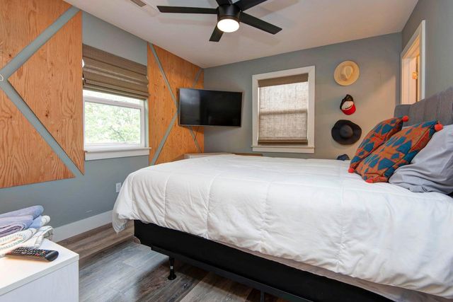 51 Lake Road 15, 16, Kimberling City, MO 65686