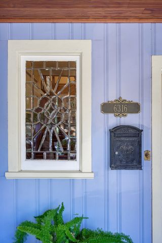 6316 N Magnolia Avenue, Chicago, IL 60660