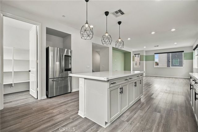 14051 Diamond Lane 1, Gardena, CA 90247