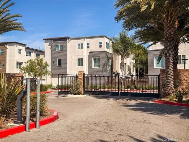 14051 Diamond Lane 1, Gardena, CA 90247