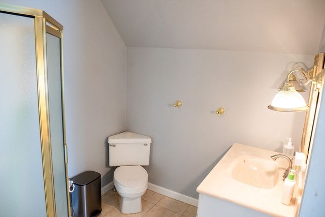512 Prescott St, New Bedford, MA 02746