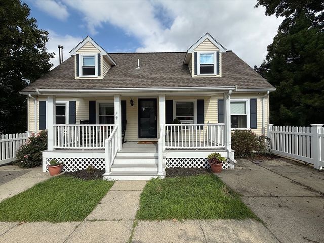 512 Prescott St, New Bedford, MA 02746
