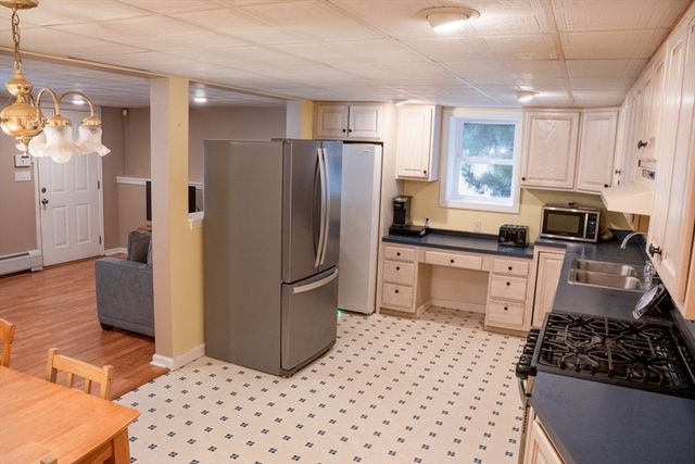 512 Prescott St, New Bedford, MA 02746