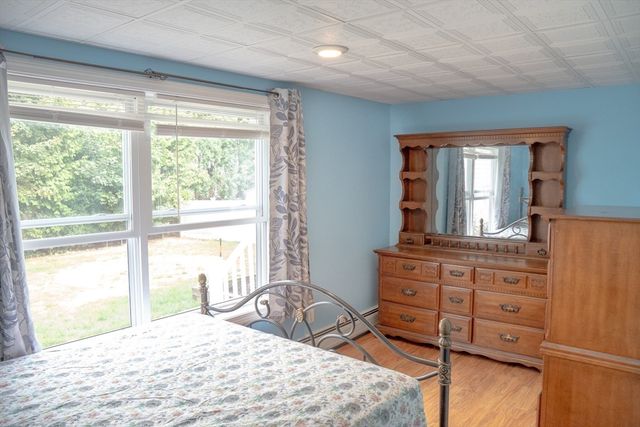 512 Prescott St, New Bedford, MA 02746