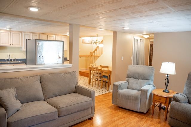 512 Prescott St, New Bedford, MA 02746