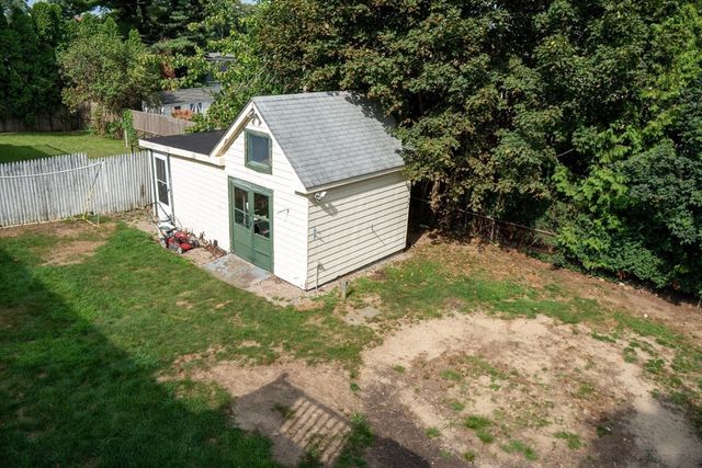 512 Prescott St, New Bedford, MA 02746