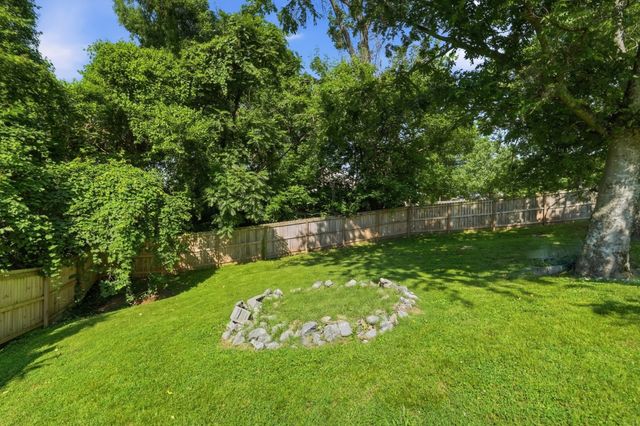 4784 Cascade Dr, Old Hickory, TN 37138
