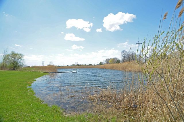 5548 OAK ORCHARD ROAD, Abrams, WI 54101