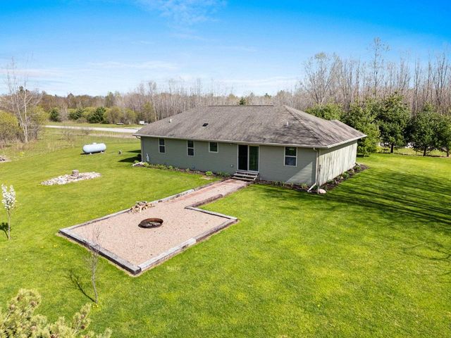 5548 OAK ORCHARD ROAD, Abrams, WI 54101