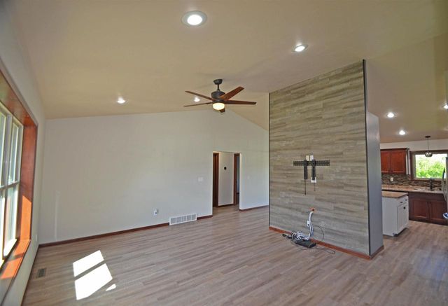 5548 OAK ORCHARD ROAD, Abrams, WI 54101