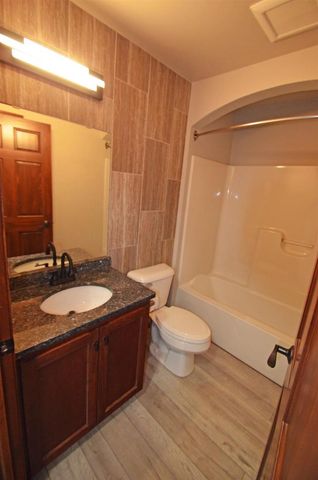 5548 OAK ORCHARD ROAD, Abrams, WI 54101