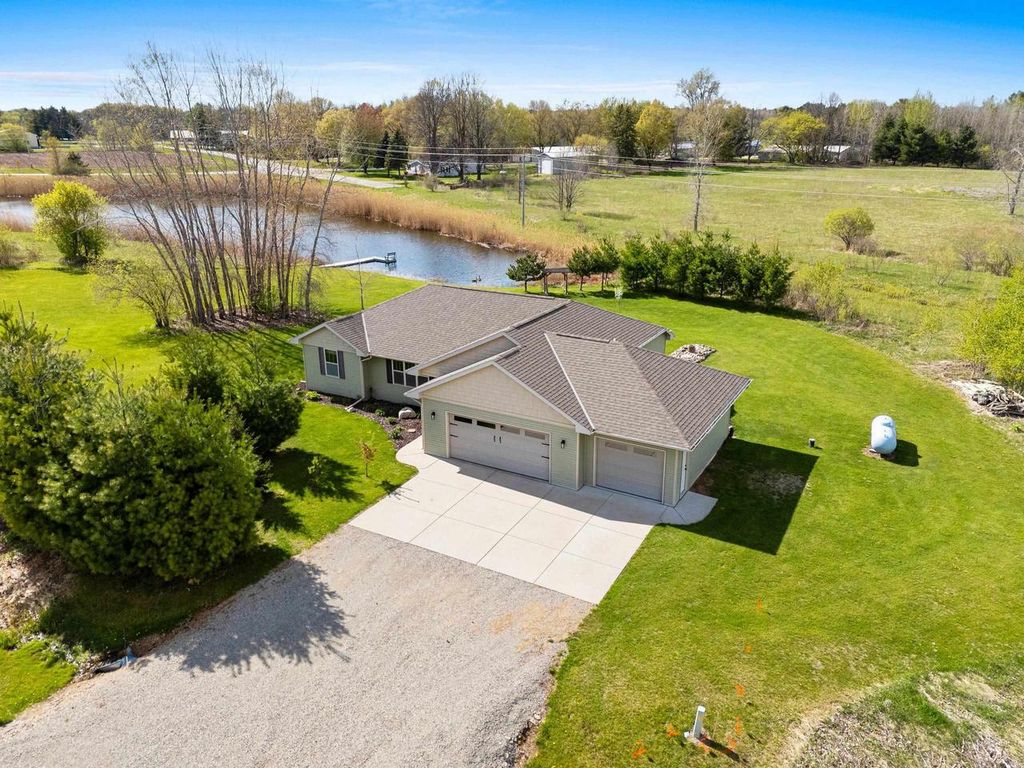 5548 OAK ORCHARD ROAD, Abrams, WI 54101