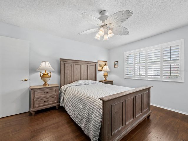 3828 BLUE STONE WAY 77, Sarasota, FL 34232