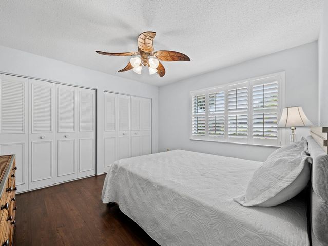 3828 BLUE STONE WAY 77, Sarasota, FL 34232