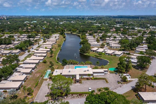 3828 BLUE STONE WAY 77, Sarasota, FL 34232