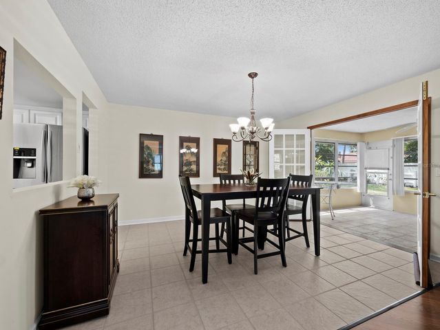 3828 BLUE STONE WAY 77, Sarasota, FL 34232