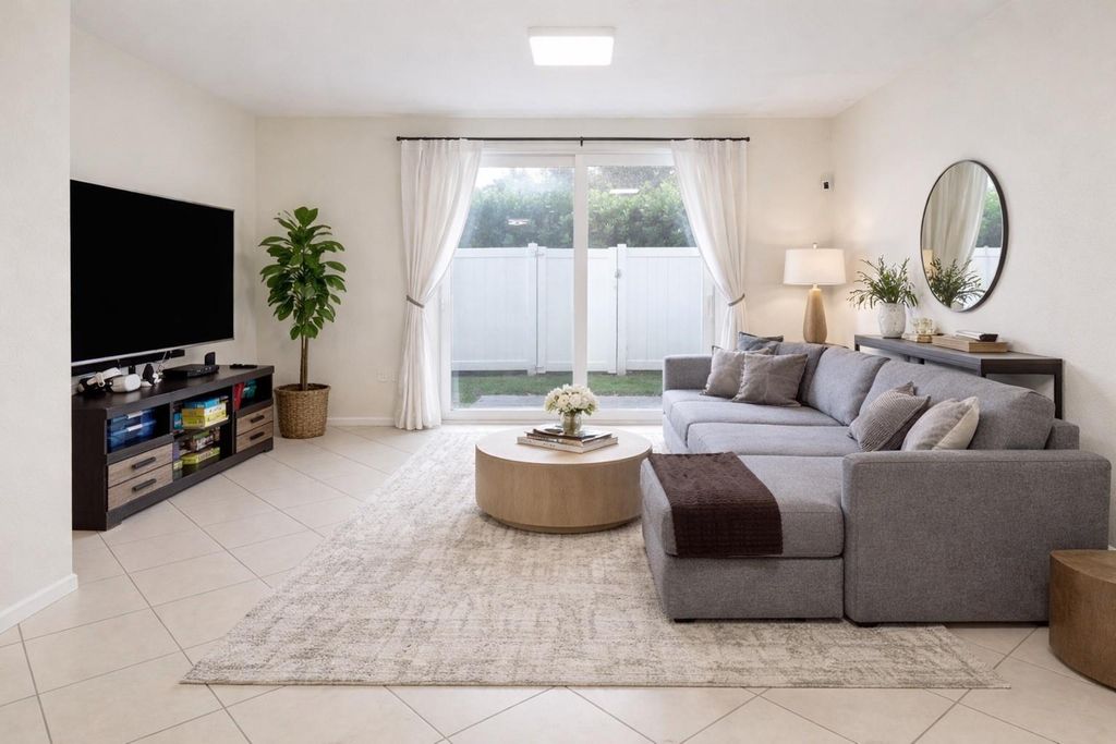 8106 Prestige Commons Drive 8106, Tamarac, FL 33321