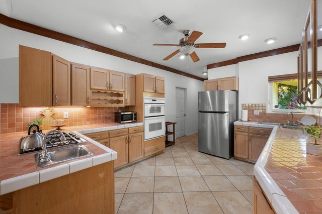 1133 Front St, Lahaina, HI 96761