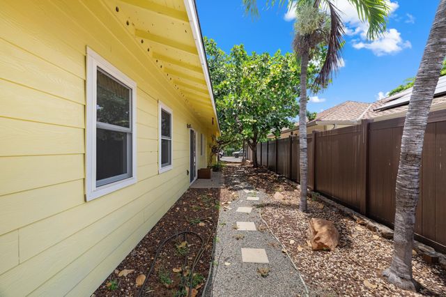 1133 Front St, Lahaina, HI 96761