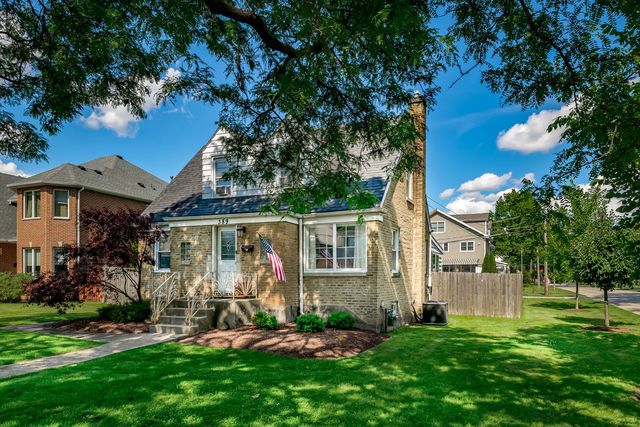 389 S West Avenue, Elmhurst, IL 60126
