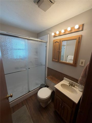 922 Castro Lane, Springdale, OH 45246