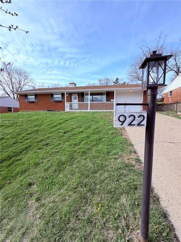 922 Castro Lane, Springdale, OH 45246