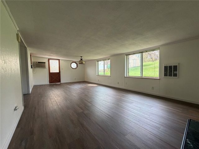 922 Castro Lane, Springdale, OH 45246