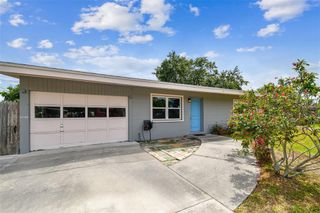 8528 IRIS AVE, Seminole, FL 33777