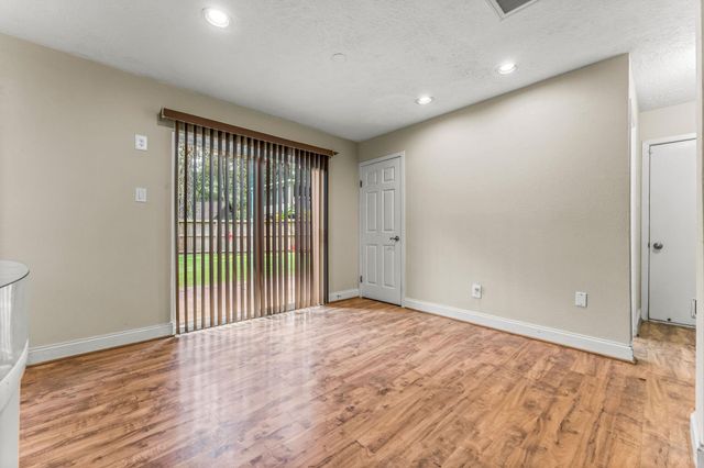2015 E Lacey Oak Circle, The Woodlands, TX 77380