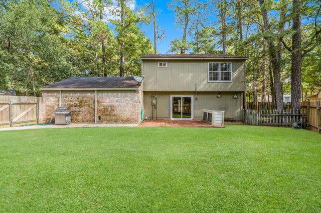 2015 E Lacey Oak Circle, The Woodlands, TX 77380