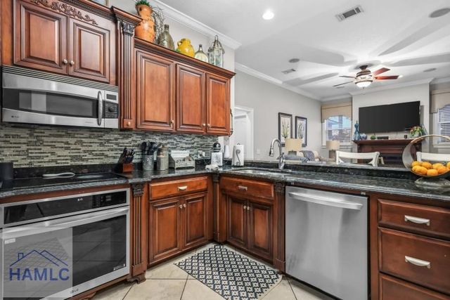 49 Pine Forest Drive, Jesup, GA 31546