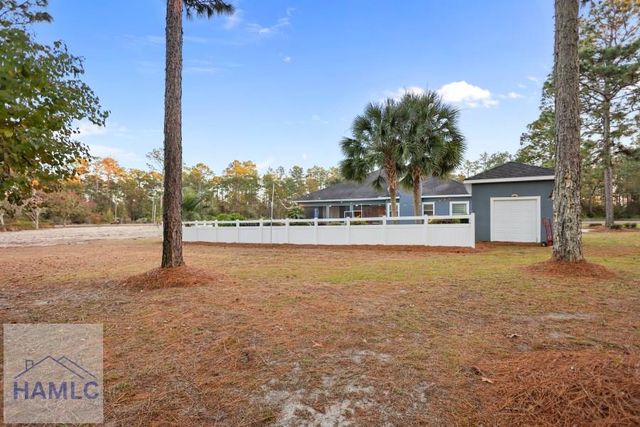 49 Pine Forest Drive, Jesup, GA 31546