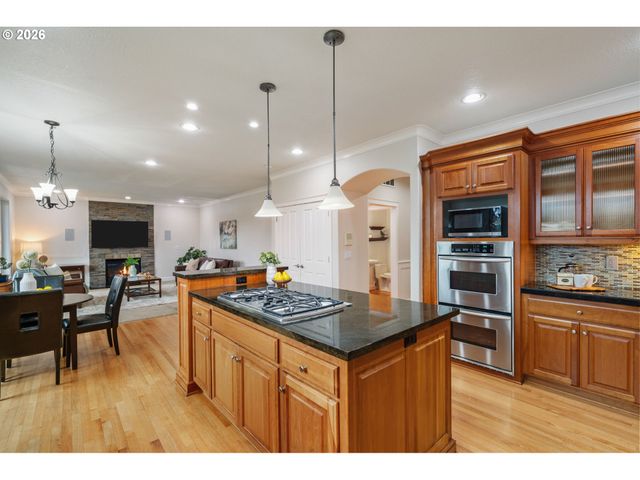 31286 Sw WILLAMETTE Way W, Wilsonville, OR 97070