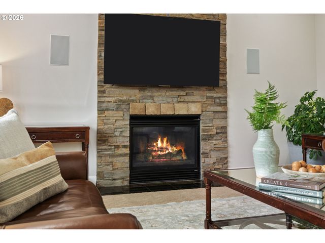 31286 Sw WILLAMETTE Way W, Wilsonville, OR 97070